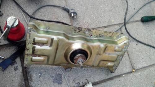 洗衣机轴承拆卸视频,洗衣机轴承拆卸步骤详解